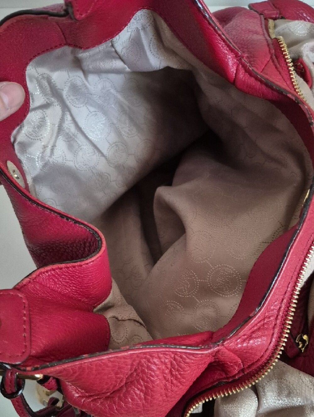 Michael Kors Pebbled Leather Red Shoulder Hobo with Gold Hardware - Picture 8 of 12
